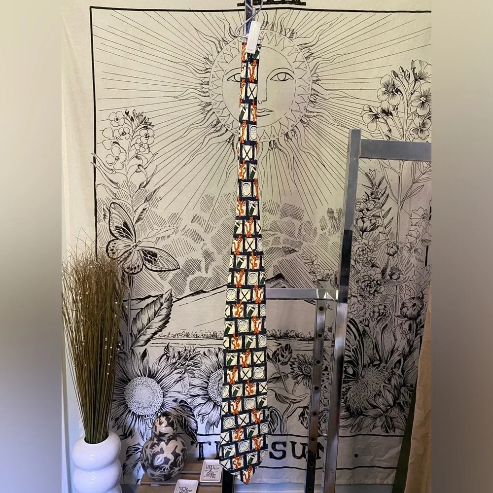Vintage Tigger golf tie from the Disney Store